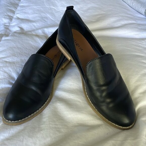 Shoes - Indigo Rd Black Vegan Leather Flats Loafers Size 6.5